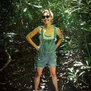 Meet your Posher, Valarie